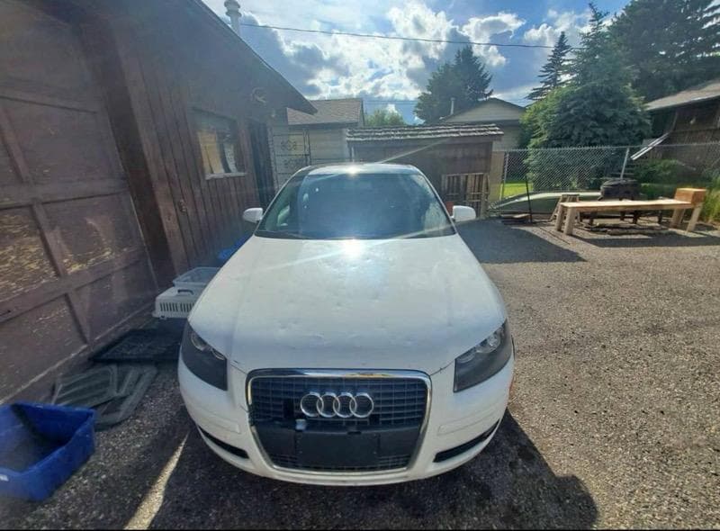Running used SUV available for a cash offer